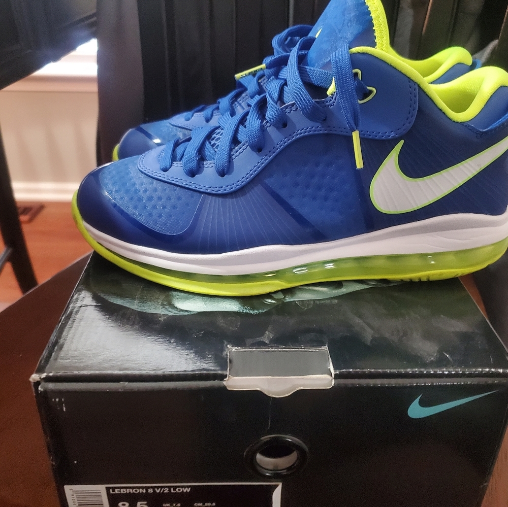 Nike Lebron 8 (Sprite)